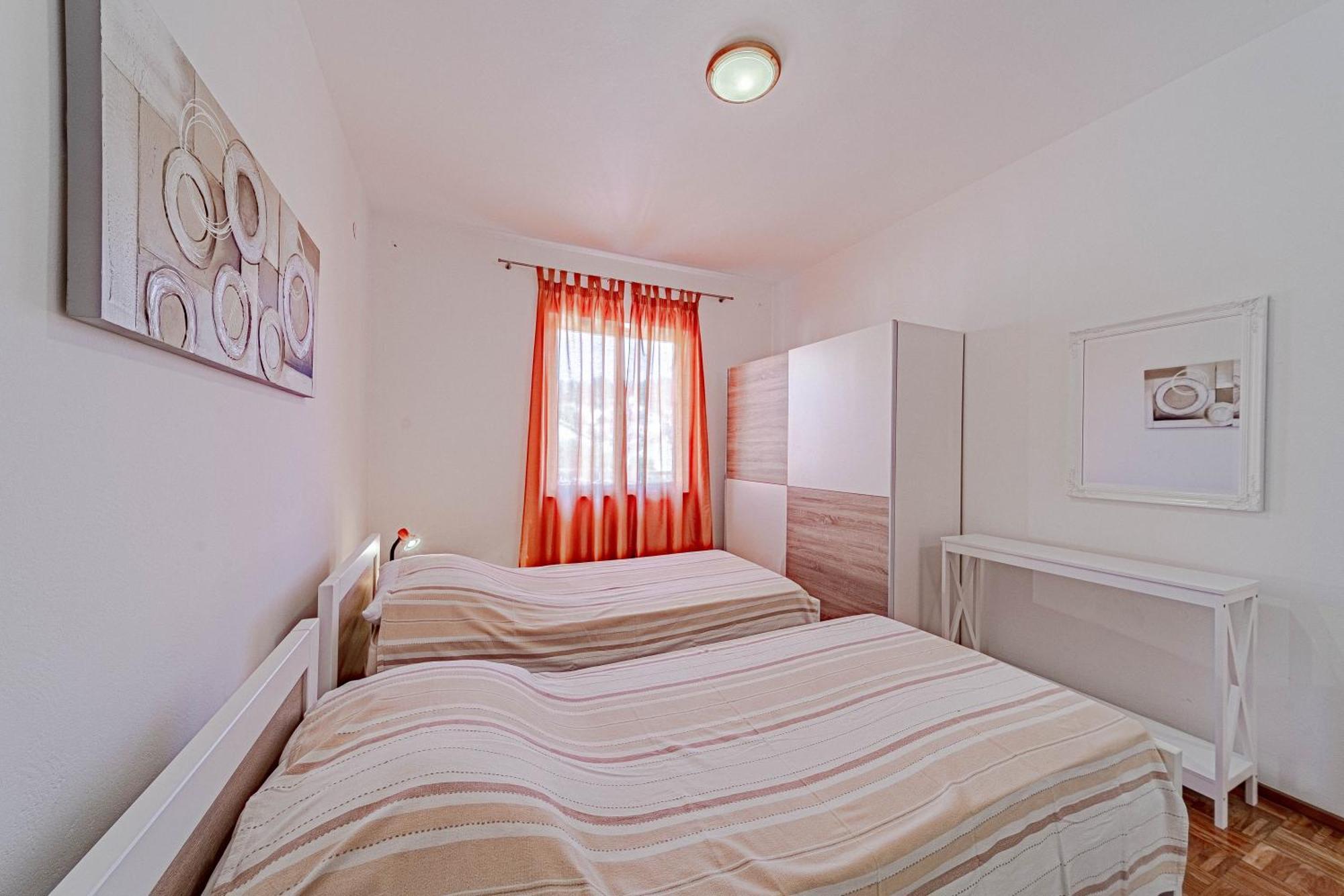 Apartments Kuzma Smokvica  Екстериор снимка