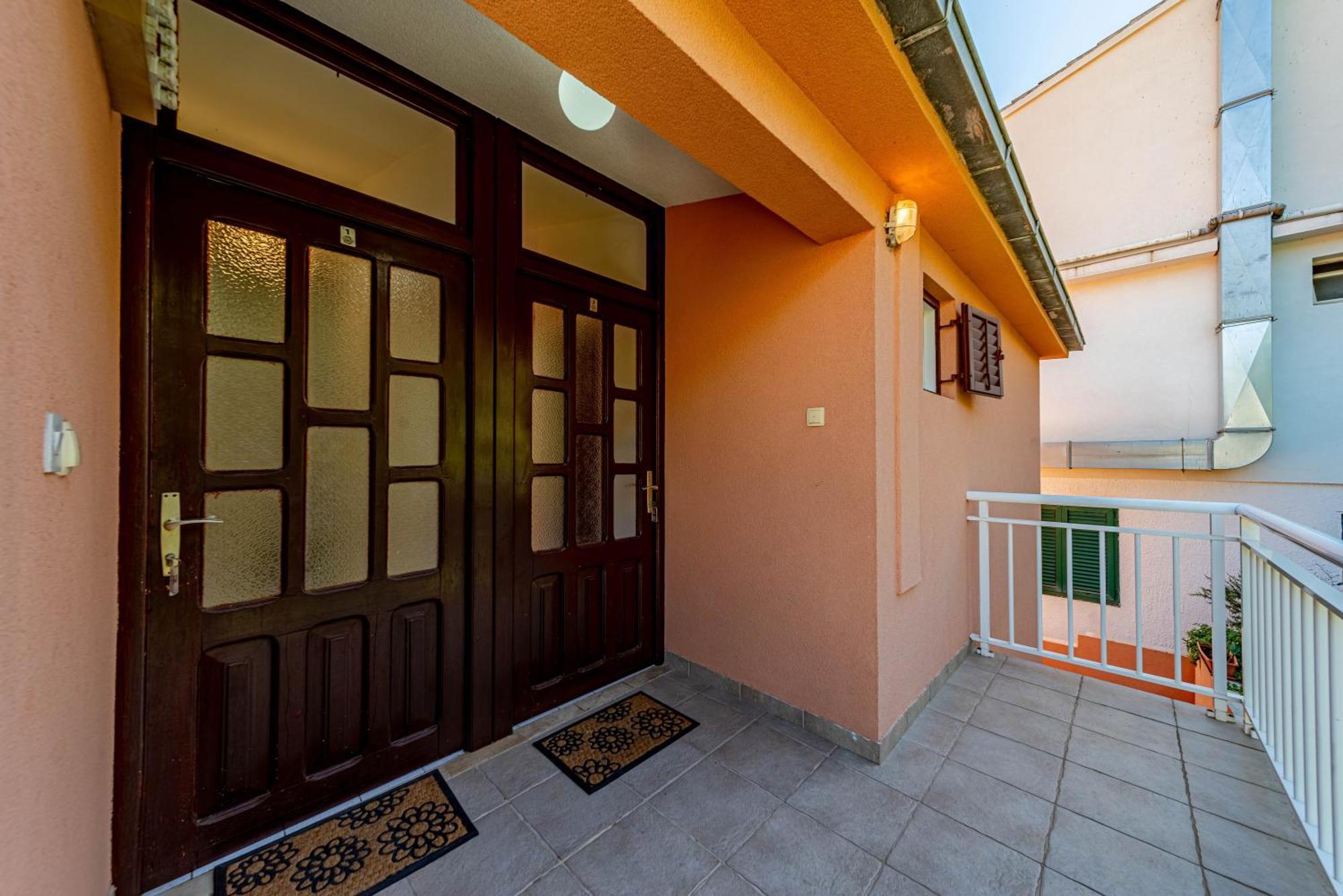 Apartments Kuzma Smokvica  Екстериор снимка