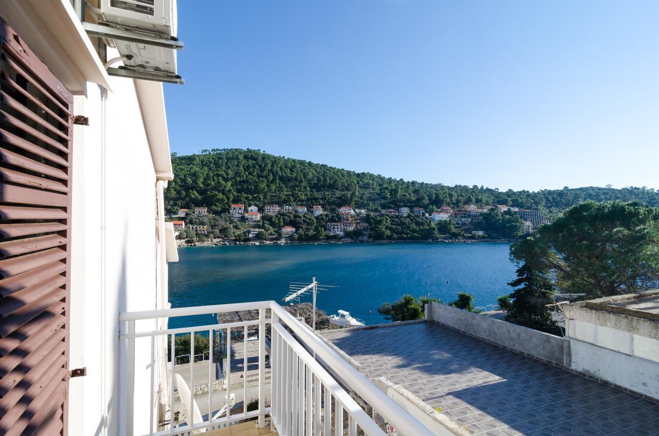 Apartments Kuzma Smokvica  Екстериор снимка