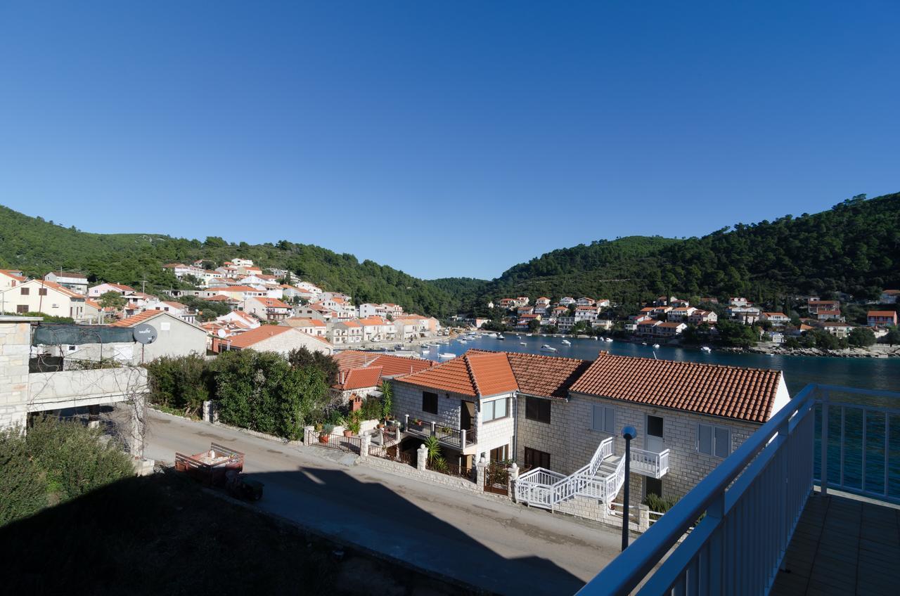Apartments Kuzma Smokvica  Екстериор снимка