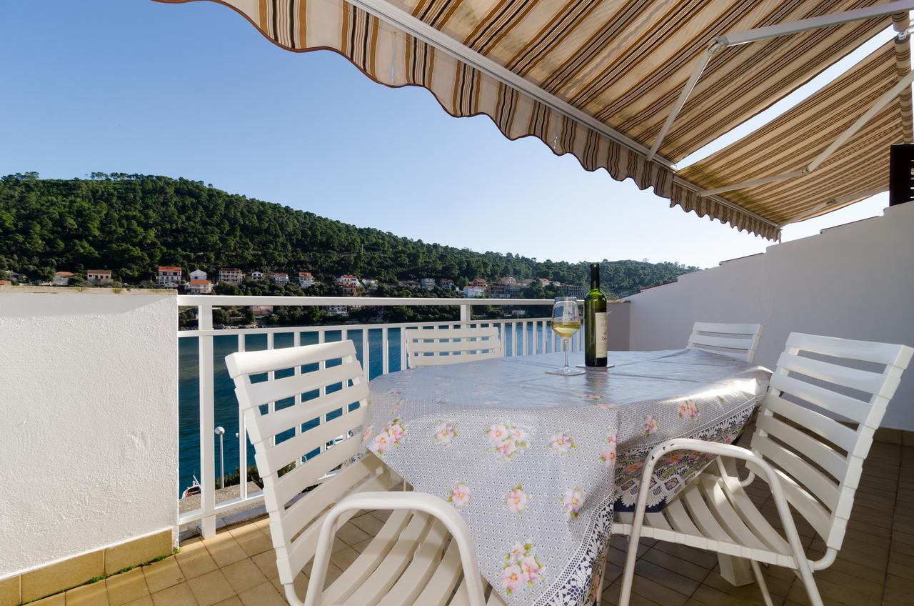 Apartments Kuzma Smokvica  Екстериор снимка